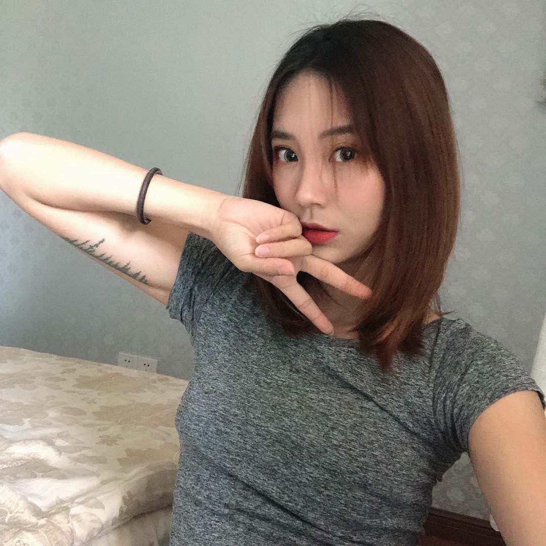 【网红爆料】 小红书上1.2w粉丝的成都妹，黑历史被扒出！之前接网调和线下