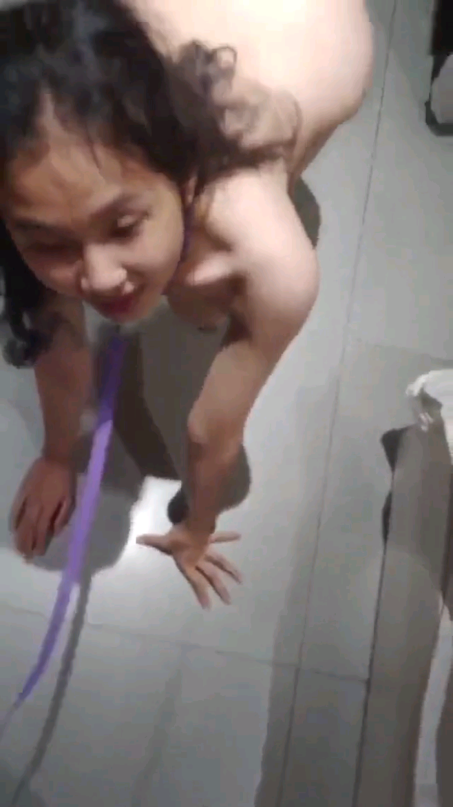 【渣男自拍】爆草调教反差婊小性奴！
