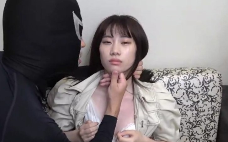 1#透明感十足的清纯可爱少女 渗着爱液的内裤让人很抓狂