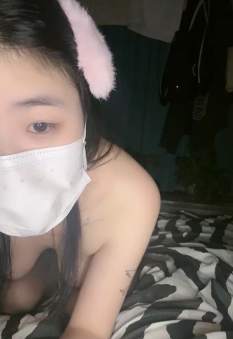 3# 颜值美女！和小奶狗炮友操逼！主动翘起屁股