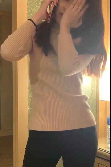 超精品身材【破处技校妹子】02年技校小妹妹中大奖落红了。