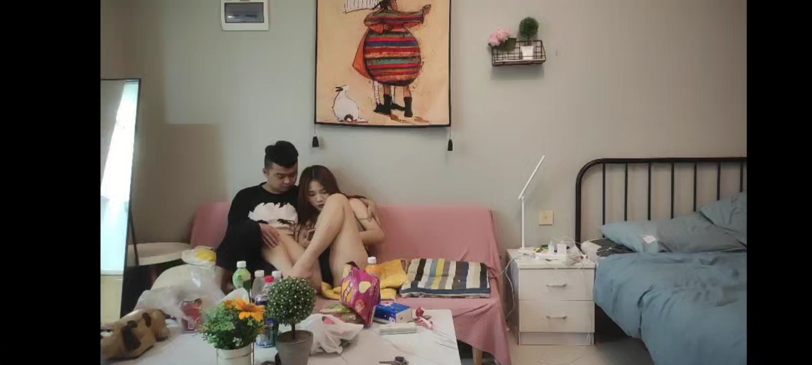 专约阿姨玩今晚约了个极品良家嫩妹一
