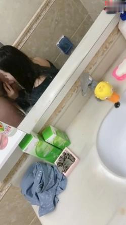 完整版 【真实姐弟乱伦】Me比较特别的我