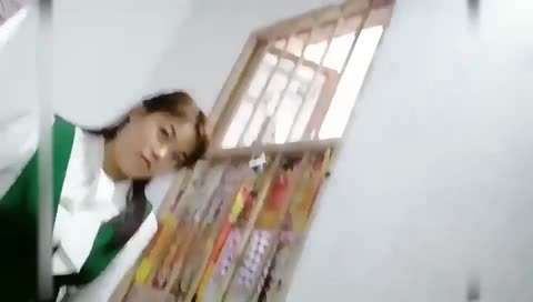 大白天扫荡红灯区小巷子找了个可以当妈妈的人妻少妇感受熟女的淫贱技术