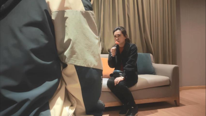 【撸管佳作，绝对精品】36岁极品美人妻，风骚淫荡欲拒还迎暴起