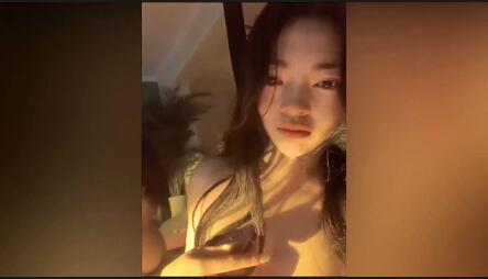 绿帽大神撩拨良家小姐姐  没有撬不动的墙角