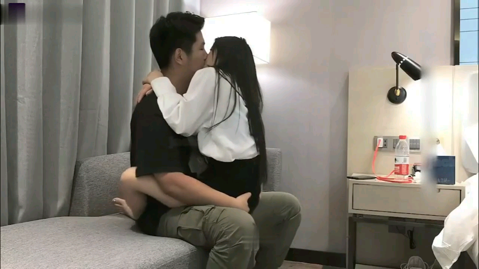 极品女神含苞待放，温柔娇差小仙女！