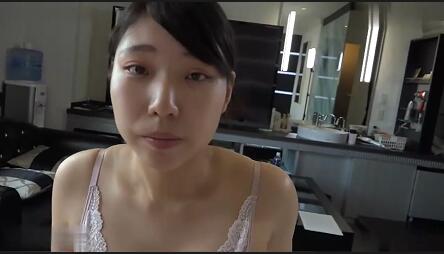 少女性事熟练，口交毒龙再被精液灌满嫩穴