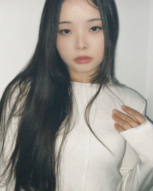 极品反差韩国博主被网络勾搭调教流出