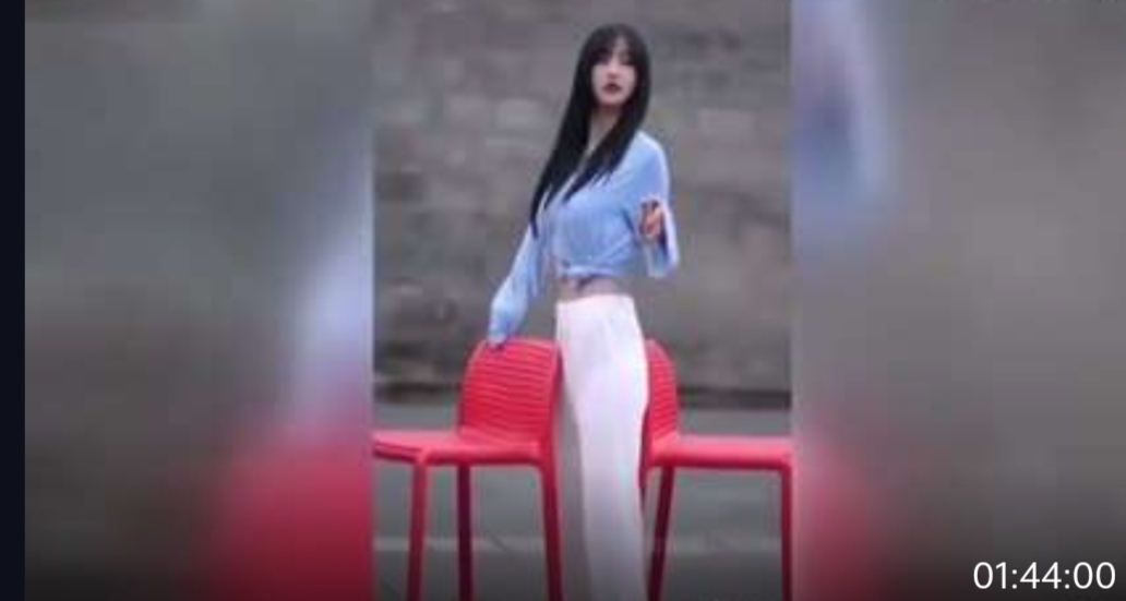 网传抖音网红模特兰兰鹿鹿做外围，万人求的蓝衣女神两部合集