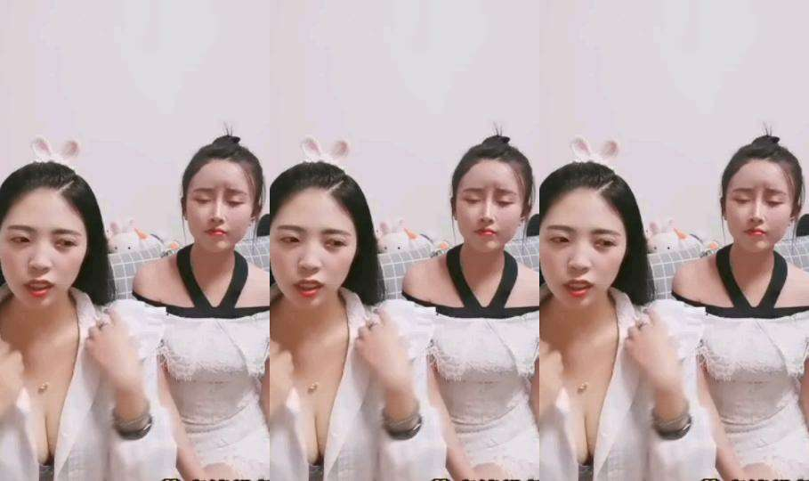 颜值美女新人姐妹花！双女浴室一起洗澡！互揉奶子呻吟，自摸小穴骚的很，洗完床上道具磨穴