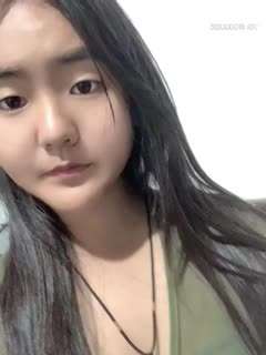 美少妇扣逼自慰