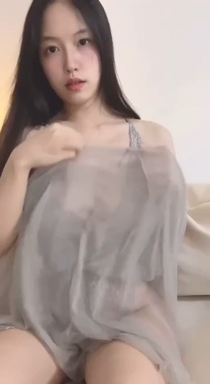 风骚女神漏奶诱惑