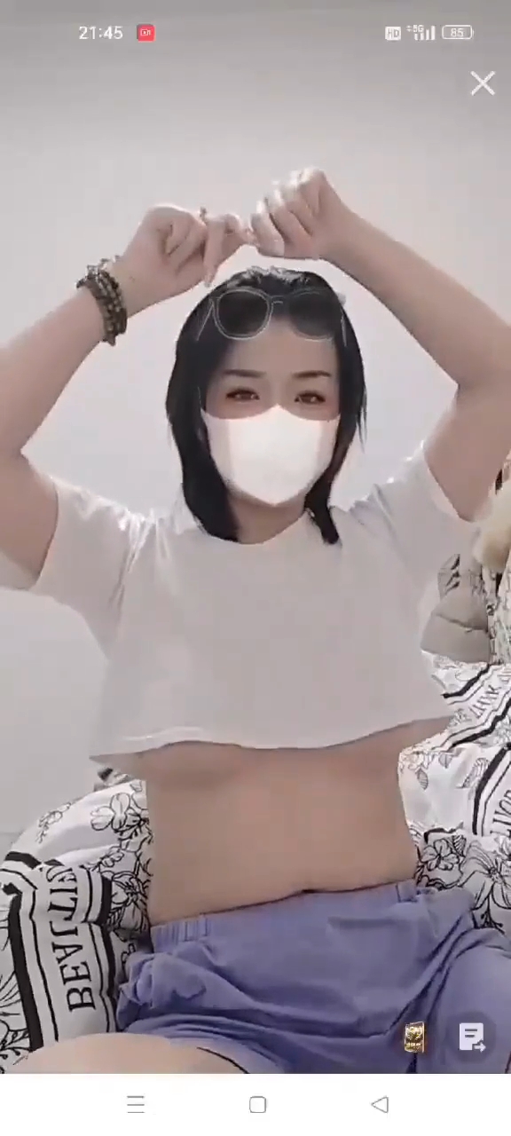 直播闪现礼物走一波好不好