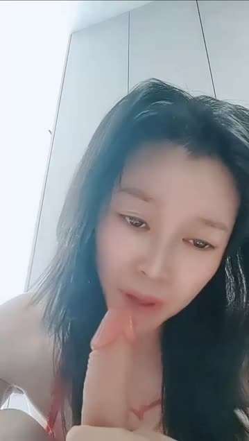 巨乳人妻自拍
