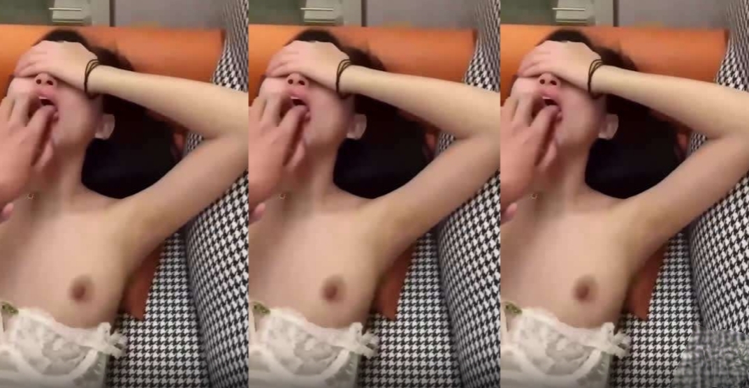 看似单纯学妹带回家