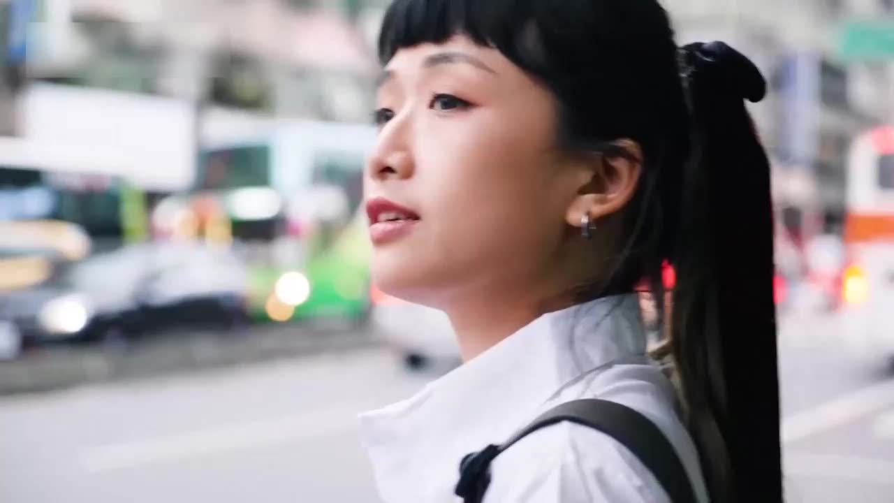 【完整超长版】看到肉棒就抑制不住的女大学生首次登场青春大学生竟是隐藏痴女？色气满满骚气外漏