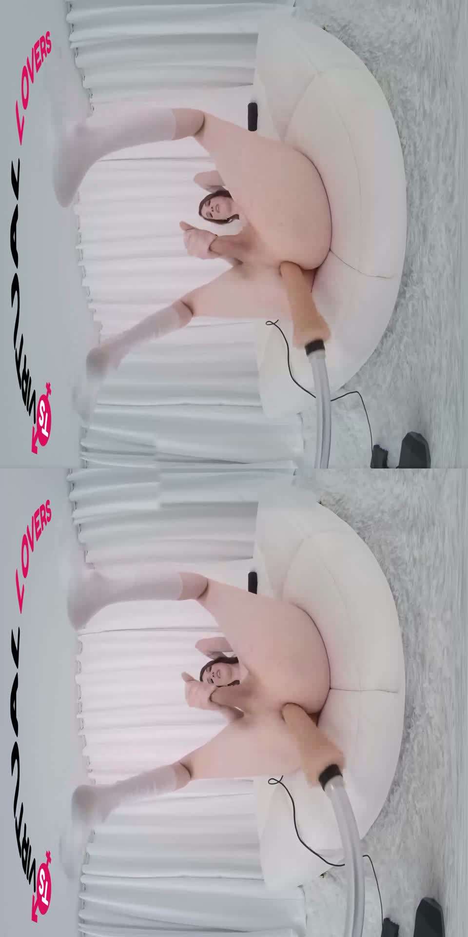性感美女肛塞自慰