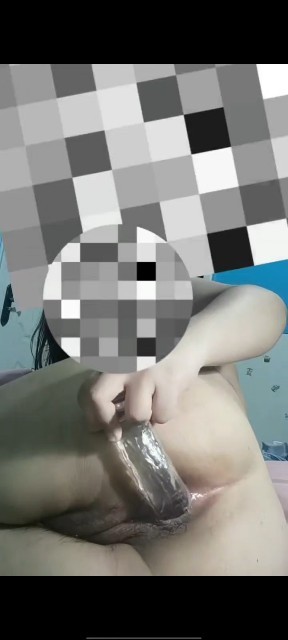 学生自慰插菊花