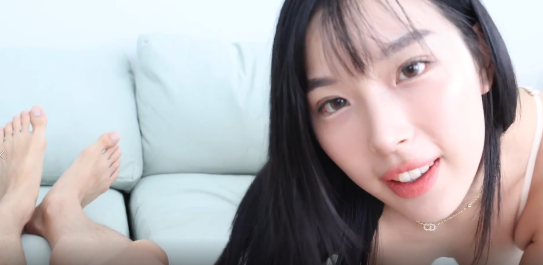 清纯韩妹的首次性爱感受
