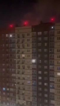 乌克兰昨夜对俄罗斯全境发动大规模无人机袭击，俄国防部称，一夜之间击落 337 架无人机