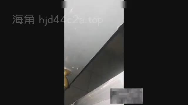 女大学生在喝了继父的酒后被操