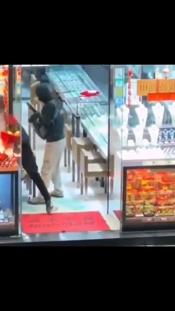 打劫珠宝店