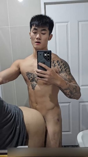 八块腹肌猛男后入