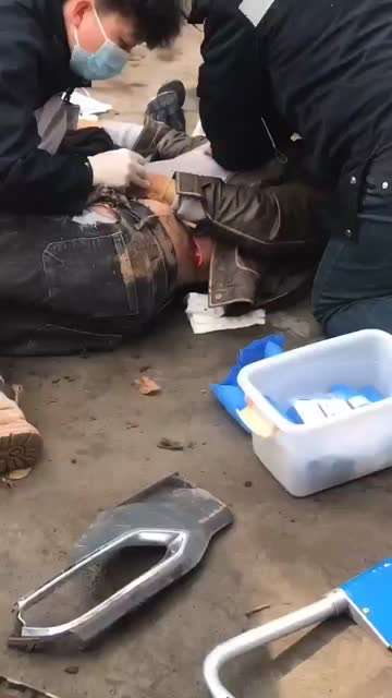 这哥们还有救吗？