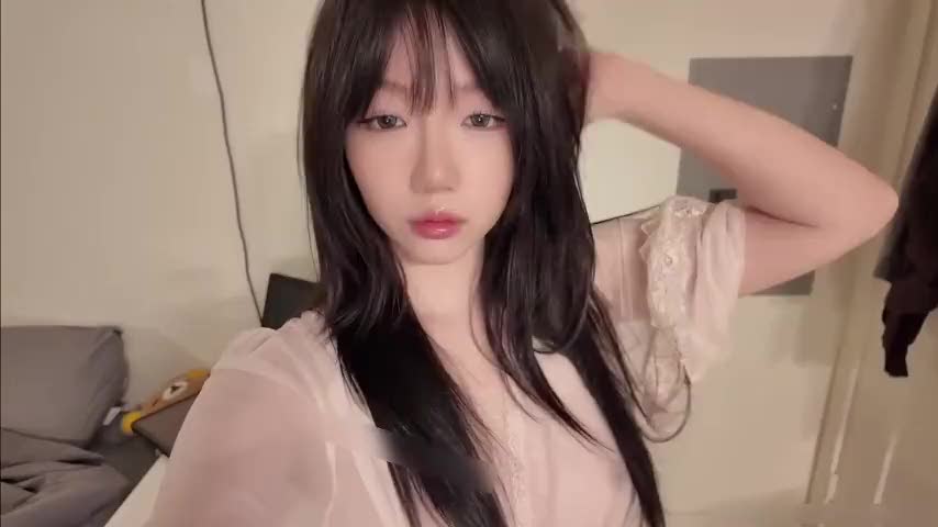 御姐高冷萝莉操干无套啪啪深喉吞精干到喷一地