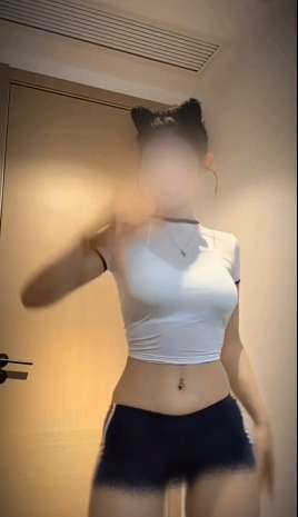 极品少妇口爆吃精液