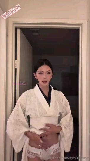 超高颜值ts小姐姐自慰