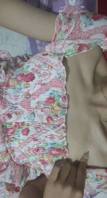 还是嫂子艹着舒服