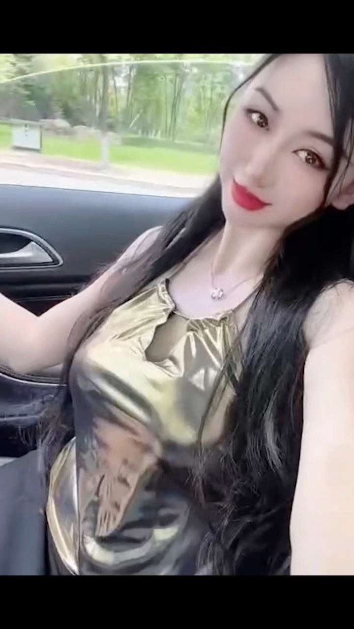 风韵犹存逼毛旺盛的人妻少妇