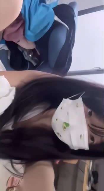 在宿舍玩上了