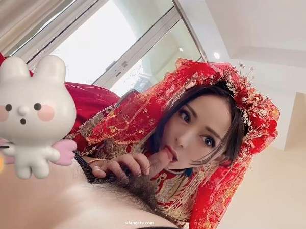 新娘反差口鸡巴