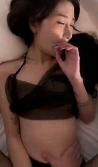 纹身小妹做爱，